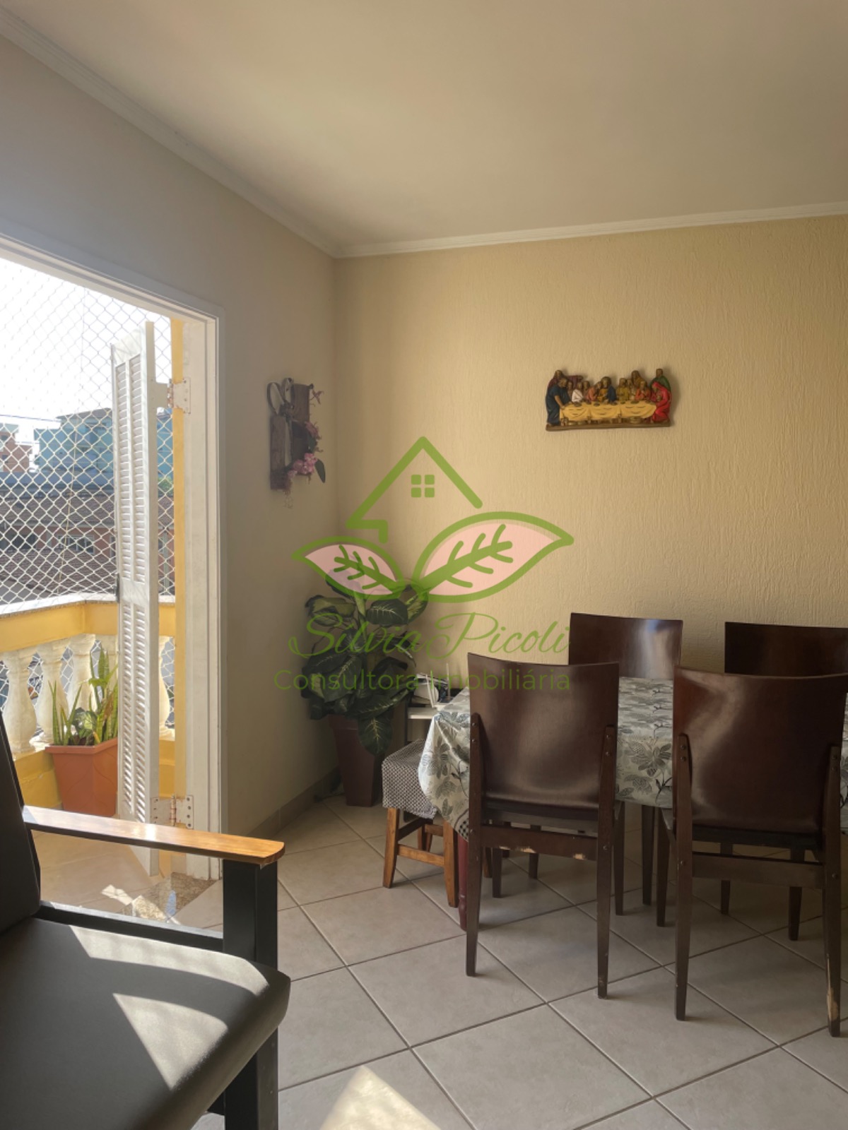 Apartamento à venda com 2 quartos, 70m² - Foto 4