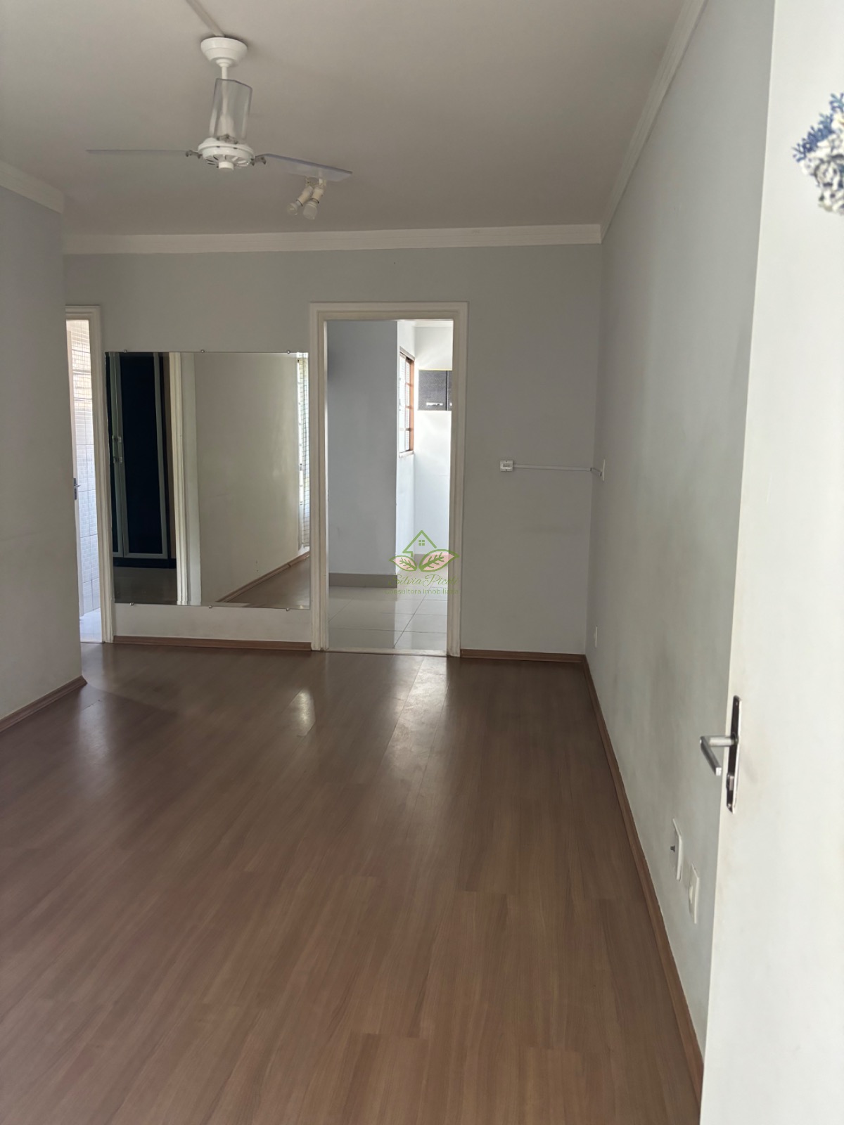 Apartamento à venda com 2 quartos, 51m² - Foto 25